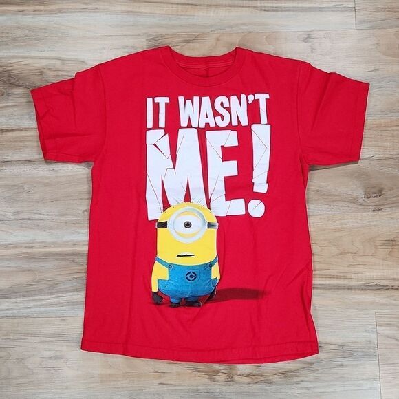 🧡Despicable Me Red Minion Tshirt Medium - Picture 1 of 8